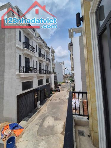 Bán Nhà Khu Phân Lô Đường Mã Lò - Quận Bình Tân - 60m² - 4 Tầng - Đường 6m Ôtô - 4