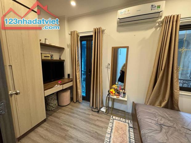 Bán nhà phố Nguyễn Trường Tộ, Ba Đình 24m2, 5 tầng cực đẹp, 2 thoáng chỉ 7.2 tỷ - 2