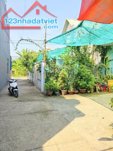 Cực Hót, , Đất nền Phân Lô, Dt 70m2, Gần chợ Long Trườn, THỦ Đức, Giá chỉ 3.1ty. - 2