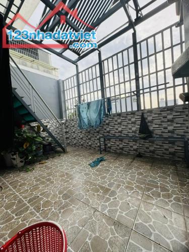 BÁN NHÀ ĐẸP MẶT TIỀN KHU TÊN LỬA – 4 TẦNG CHỈ 8.5 TỶ – Ở NGAY – KINH DOANH ĐỈNH - 2