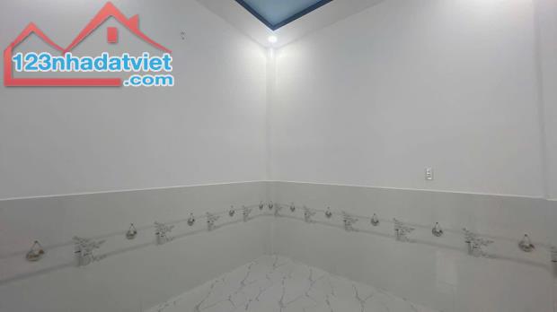 chủ kẹt bank cần mua nhà đất ngay trung tâm củ chi giá chỉ 830