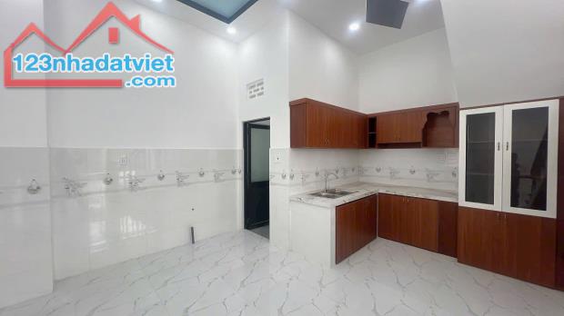 chủ kẹt bank cần mua nhà đất ngay trung tâm củ chi giá chỉ 830 - 2
