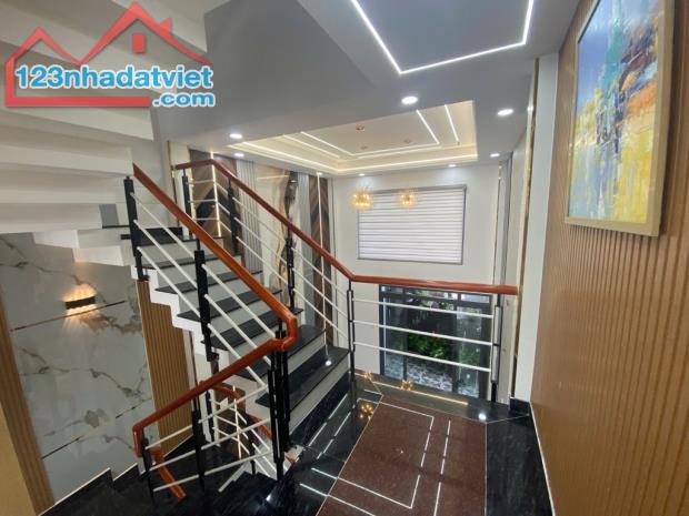 nhà đẹp ngay eaon bình tân hẻm 8m sát mặt tiền 4tầng dtsd 208m2 dọn vào ở ngay - 2