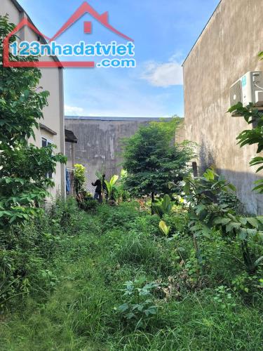 CHỦ KẸT BÁN GẤP ĐẤT MẶT TIỀN – TRƯƠNG THỊ NHƯ, HÓC MÔN – CHỈ 980 TRIỆU