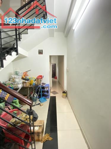MẶT TIỀN ĐƯỜNG P4 QUẬN 8 - GẦN CHỢ PHẠM THẾ HIỂN - KẾ BÊN PARC MALL - 65M2 - 9.1 TỶ - 3