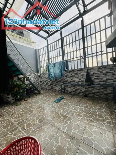 BÁN NHÀ 4 TẦNG  MẶT TIỀN KINH DOANH ĐS KHU TÊN LỬA – NGAY CHỢ DA SÀ – GIÁP Q6 - 2