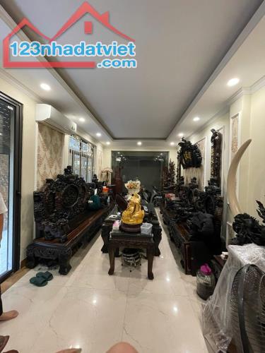 CẦN BÁN GẤP TRONG THÁNG NHÀ PHỐ ĐỘI CẤN NGỌC HÀ BA ĐÌNH 55M 6 TẦNG LÔ GÓC NHỈNH 14 TỶ OTO - 2
