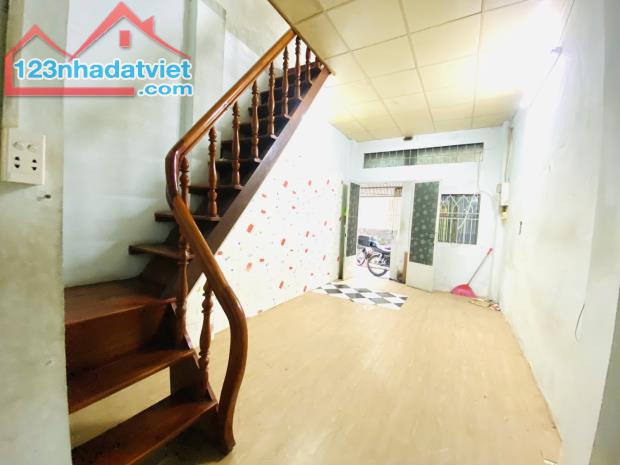 Bán nhà Lý Thái Tổ, 3.5Mx9M, Phường 1, Quận 3 chỉ 3.25 tỷ - 2