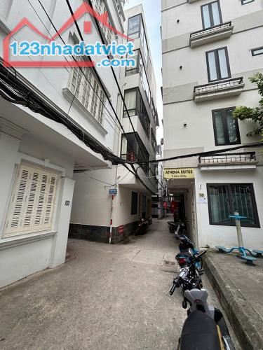 ÔNG ÍCH KHIÊM BA ĐÌNH - MẢNH ĐẤT VÀNG CÒN SÓT LẠI - 2