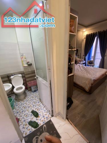 ♣ Nhà Góc kiệt 40m ra Điện Biên Phủ, 42m2, 3 tầng sạch đẹp, 3.15 tỷ - 3