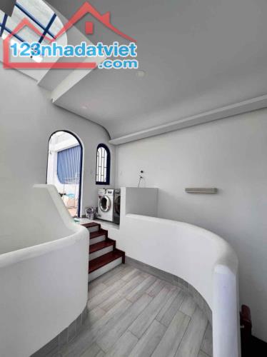 ► Nhà gần MT Thi Sách, 20m Ô tô Đậu, 60m2, 3 tầng mới xây 2 năm, cực chắc, an toàn trẻ - 2