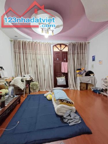 Bán nhà Phố Vọng, Hai Bà Trưng, 27m2, Giá 3.7 tỷ sở hữu ngay căn nhà MT 4.7m, ngõ ba gác
