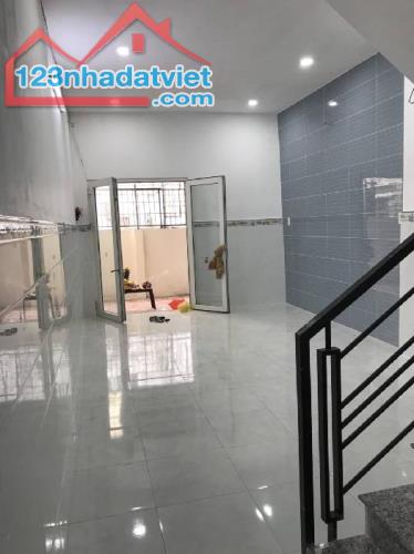 Bán Nhà Quốc Lộ 13 Hiệp Bình Phước Thủ Đức, khu dân cư đông đúc ngay quốc lộ 1A