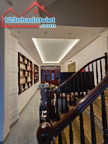 💥Nhà Đẹp Dân Xây, P. Thái Thịnh, Ngõ Thông, 100m Ra Phố, DT 50m2, 4 Tầng, Giá Tốt