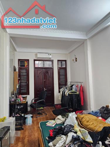 💥Nhà Đẹp Dân Xây, P. Thái Thịnh, Ngõ Thông, 100m Ra Phố, DT 50m2, 4 Tầng, Giá Tốt - 1