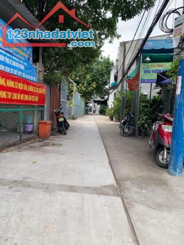 NHÀ ĐẸP 2 LẦU - HẺM Ô TÔ - BÌNH TÂN✨