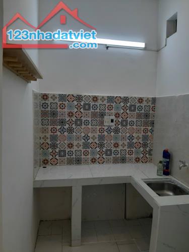 ♪ Nhà gần Kiệt 149 Lê Đình Lý, 33m2, 2 tầng sạch đẹp, 2.08 tỷ - 3