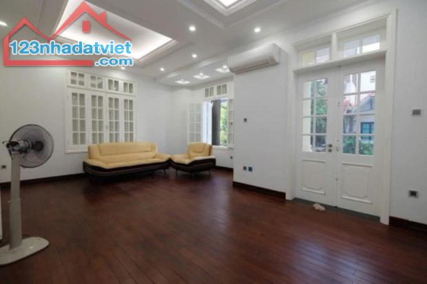 BIỆT THỰ QUẢNG AN TÂY HỒ - KHU VỰC  NGƯỜI NƯỚC NGOÀI SINH SỐNG - DÂN TRÍ CAO - 5