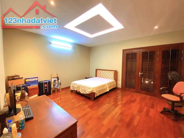 💥 RẺ NHẤT BIỆT THỰ VƯỜN ĐÀO, TÂY HỒ, 200M2 5T MT 13M, CHỈ 86 TỶ 💥 - 4
