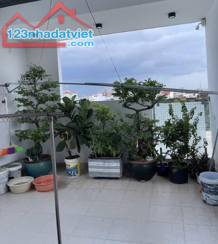 NHÀ Q2 BÌNH TRƯNG ĐÔNG: 5 TẦNG - 122M - CHỈ 11,4TỶ  ✌️Diện tích 122m, ngang 4 nở hậu 4.5 - 3