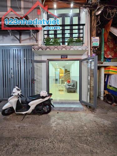 Nhà 2 tầng 2.5x8m 60/84 Phan Chu Trinh 2.95 tỷ - 1
