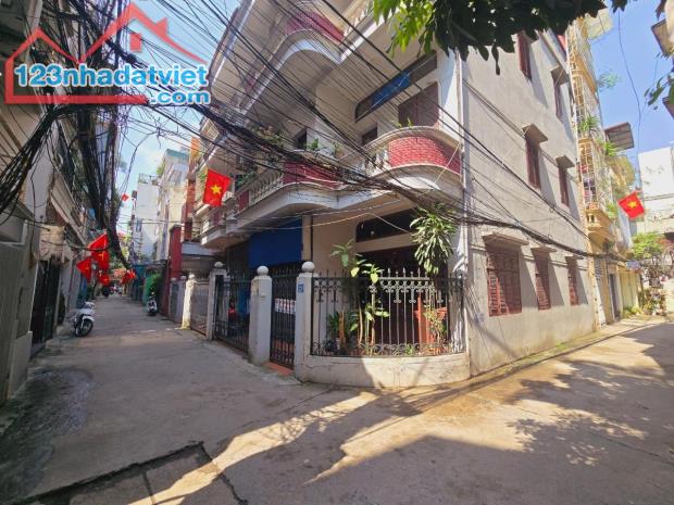 SIÊU PHẨM 95M-4 TẦNG-MT 7M-PHÂN LÔ -Ô TÔ VÀO NHÀ-LÔ GÓC CỰC THOÁNG-ĐỘI NHÂN-BA-ĐÌNH,15 TỶ