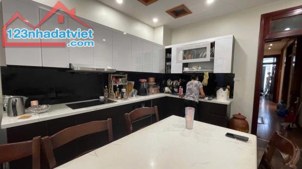 💥 Bán Nhà Phố Thái Thịnh 71 m2 x 7 tầng K/Doanh Thang Máy Vỉa Hè Ô Tránh Quận Đống Đa 💥 - 2