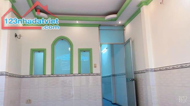 BÁN NHÀ QUẬN 11, LẠC LONG QUÂN, 68M2, GẦN ĐẦM SEN, HƠN 5 TỶ - 4