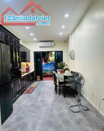 PL Q. ĐỘI LAI XÁ, 82m²-4T, ÔTÔ TRÁNH 2 THOÁNG, VIEW HỒ TUYỆT ĐẸP, GIÁ 10.3TỶ - 1