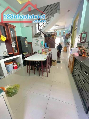 NHÀ ĐẸP 2 TẦNG SÁT CHỢ PHẠM ĐĂNG GIẢNG GẦN M1 GIÁP TÂN PHÚ - 53M2 (4x13.5). CHỈ NHỈNH 4 TỶ - 3