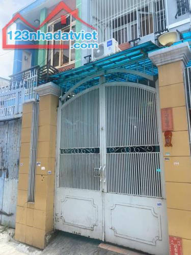 BÁN NHÀ GẦN ĐẦM SEN, LẠC LONG QUẬN, QUẬN 11, 68m2, SÁT HXH, HƠN 5 TỶ - 2