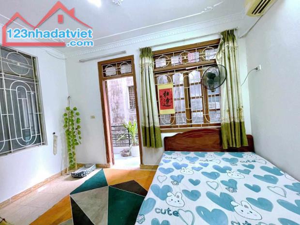 Nhà Tây Sơn cần bán, 45m2, ngõ thông, 4 tầng, 14.8 tỷ - 1