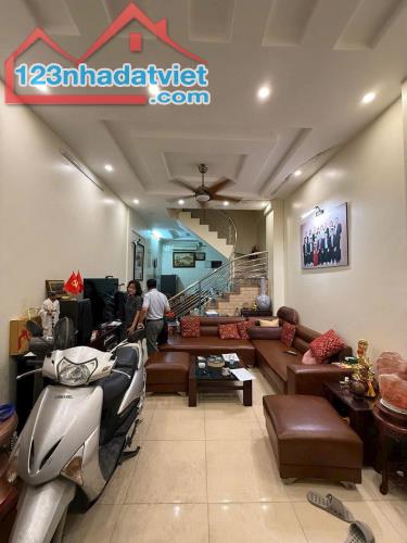 BÁN NHÀ XÃ ĐÀN 2 Ô TÔ ĐỖ CÁCH 5M - DT 43m2 5 tầng MT 3.7m Giá 13.2 tỷ - 2