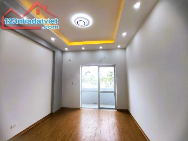 Bán căn hộ 2PN 86m2 – Nhà mới đẹp - Đối diện công viên Hòa Bình - 4