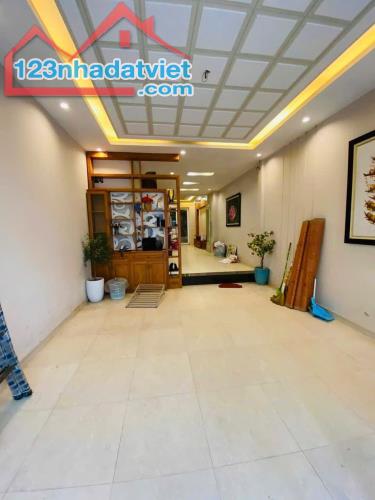 Cho thuê nhà Làng Việt Kiều Châu Âu FULL nội thất 76m x 4 tầng 27tr 0903409888