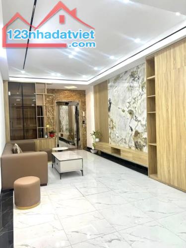 BÁN NHÀ HẺM Ô TÔ 6M THÔNG, LÔ GÓC TRẦN HƯNG ĐẠO