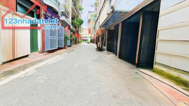 CẦN BÁN GẤP NHÀ 62M², 4 TẦNG, MẶT TIỀN 4M, GIÁ 23.9 TỶ PHỐ TRẦN CUNG, CẦU GIẤY, HÀ NỘI