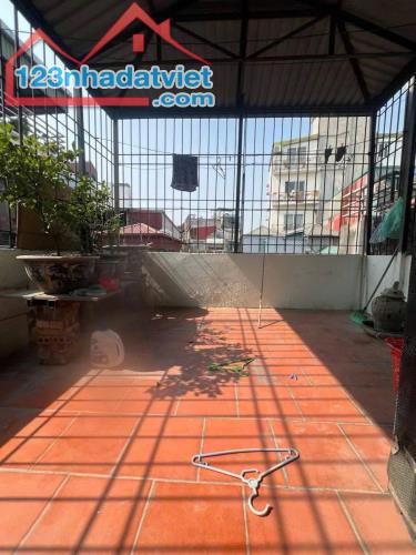 Bán nhà Phố Đội Cấn, cách phố 50m, 2 thoáng, gần Lăng Bác. - 1