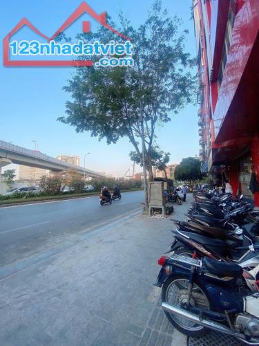 BÁN NHÀ 2 MẶT PHỐ ĐẶNG TIẾN ĐÔNG MẶT SAU HOÀNG CẦU - 1