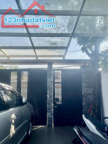 NHÀ BÌNH QUỚI 2 MẶT TIỀN - HẺM XE TẢI TRÁNH - DT 100m2 (5 x 20) - GIÁ 10.6T - 1