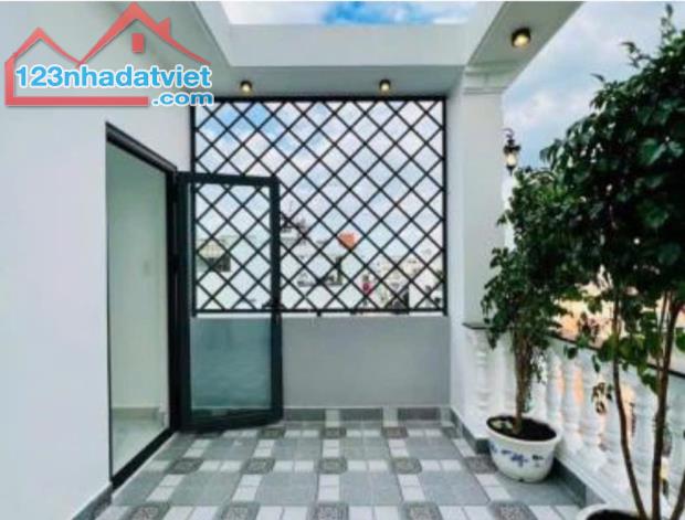 Cần bán nhà gấp ở Đường Cô Giang, Phường 2, Phú Nhuận - 3