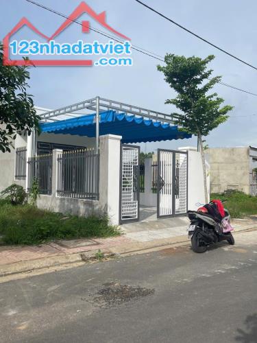 Nhà mới, sổ riêng thổ cư 100% – Gần QL1A, chợ Trà Cổ – Giá 1.55 tỷ – Thuê sẵn 3tr/tháng