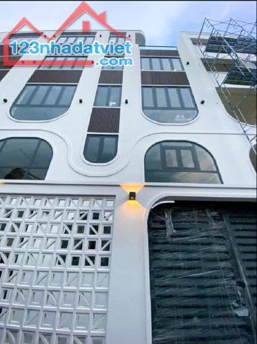 TÂN PHÚ, P. TÂN SƠN NHÌ – 5 TẦNG – 57M2 – MỚI ĐẸP – HẺM XE HƠI – CHỈ 6,X