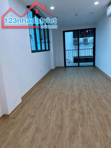 (Tin thật 100%) Bán tòa VP kết hợp CHDV 80m2 x 9T tại phố Đê La Thành - Kim Mã - Phân lô - 4