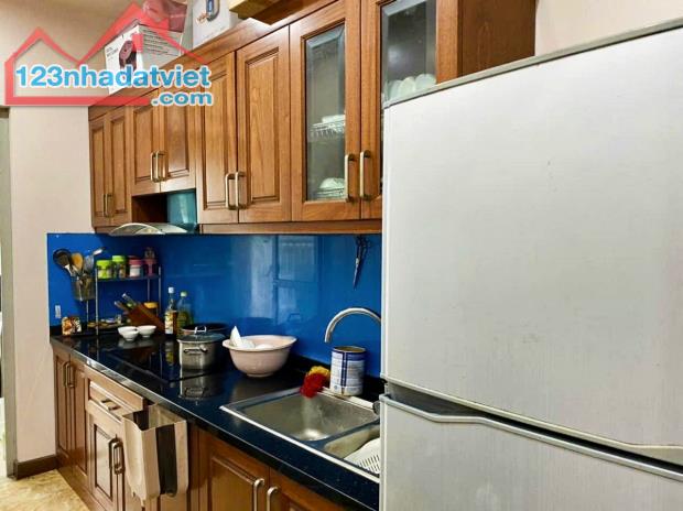 MẶT PHỐ HÀNG CHIẾU_HOÀN KIẾM_HÀ NỘI - 3