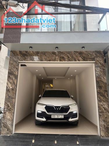 Nhà đẹp 2 mặt thoáng đường ô tô kinh doanh tốt ngõ Phố Chu Huy Mân DT 66m2 . Giá 13.3 tỷ