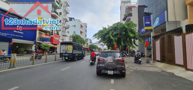 Cho thuê nhà mặt tiền Lũy Bán Bích 104m², 3 Lầu - CẠNH MB BANK - 2