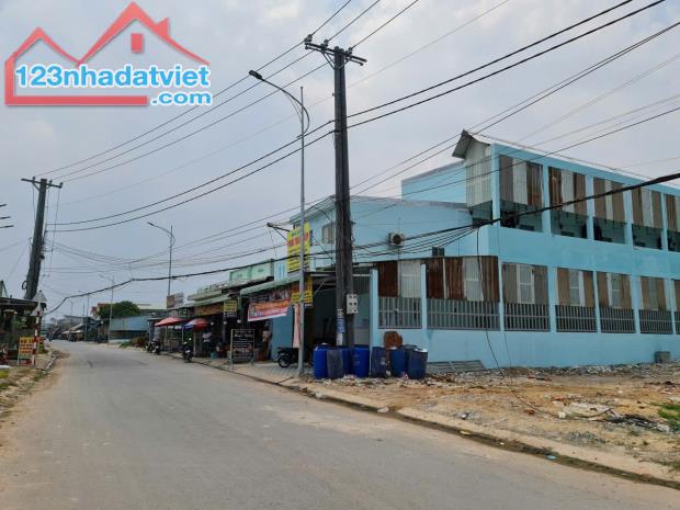 ĐẤT ĐẸP - ĐẦU TƯ SINH LỜI - CHÍNH CHỦ Cần Bán Đất Mặt Tiền Đường Chợ Chiều, Đức Hòa, Long