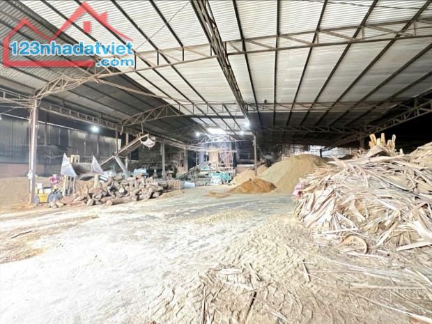 Bán nhà xưởng 2500m2 đường xe cont tại Tân Hòa, Biên Hòa, giá 30 tỷ. - 1