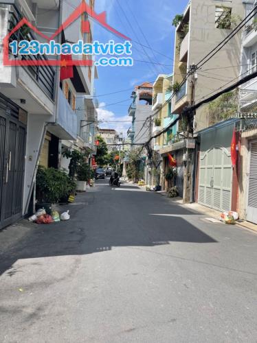 Bán Nhà Tân Bình, Phường 1, Sát Mặt Tiền Hẻm Xe Tải, 57m2, 2 Tầng, giá chi 6 tỷ 050 tl